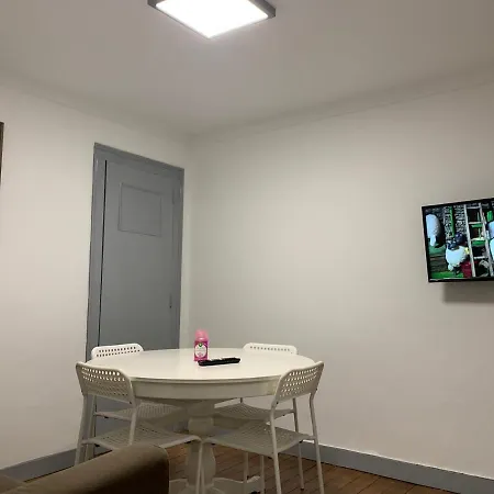 Chiado Duque Flat Pensionat *