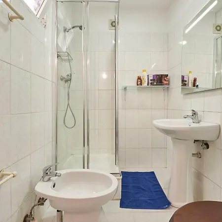 Chiado Duque Flat Pensionat *