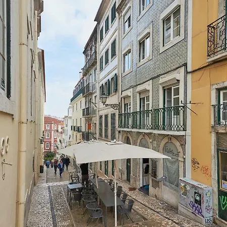 Pensionat Chiado Duque Flat *