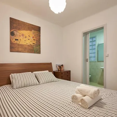 Chiado Duque Flat Gæstehus *